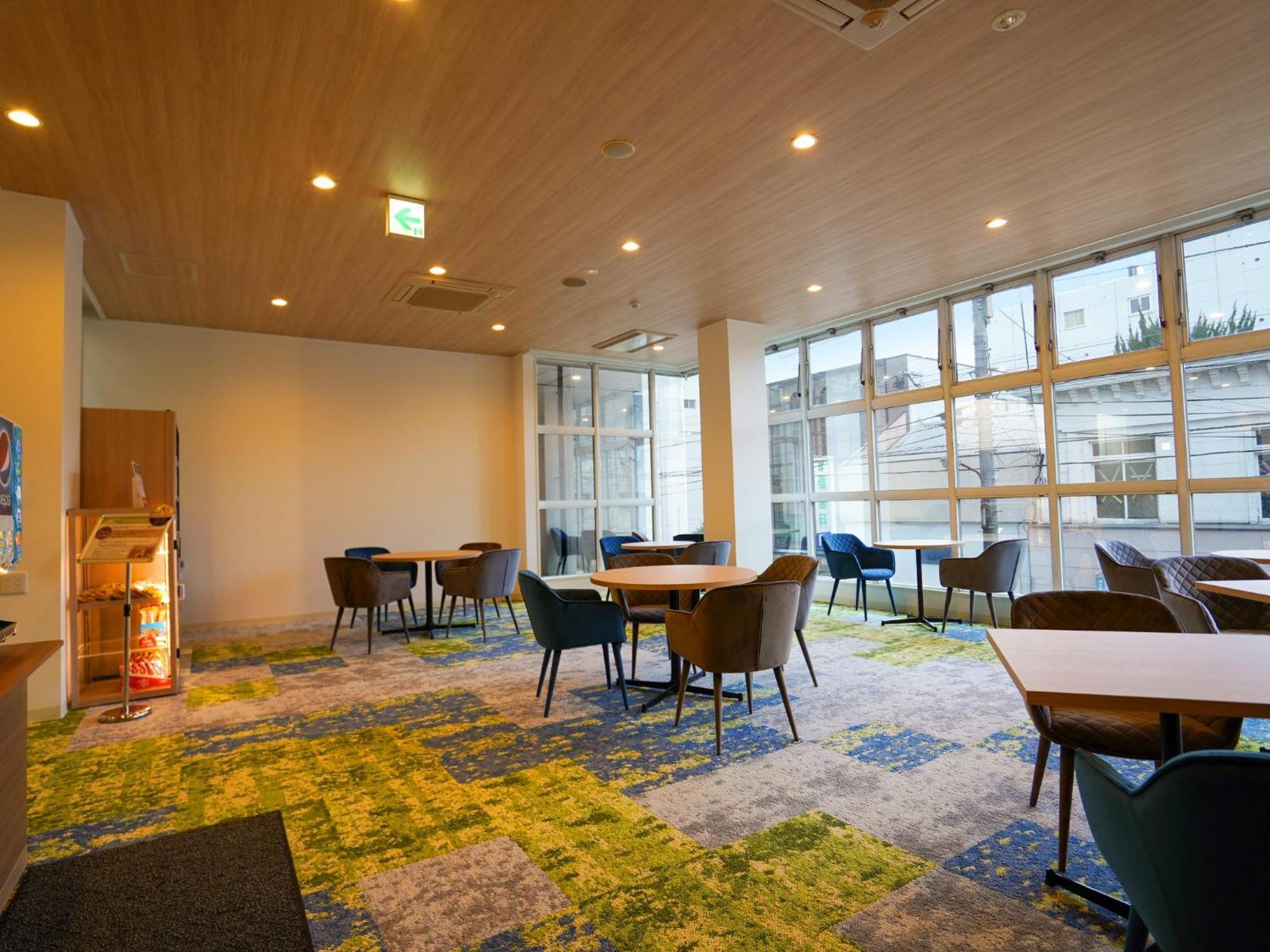 Hotel New Gaea Iizuka Bagian luar foto