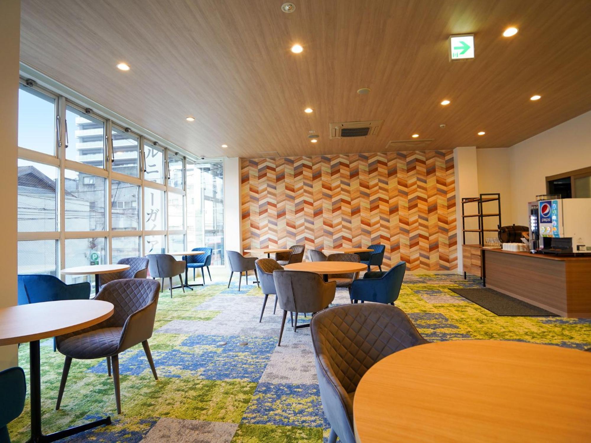 Hotel New Gaea Iizuka Bagian luar foto