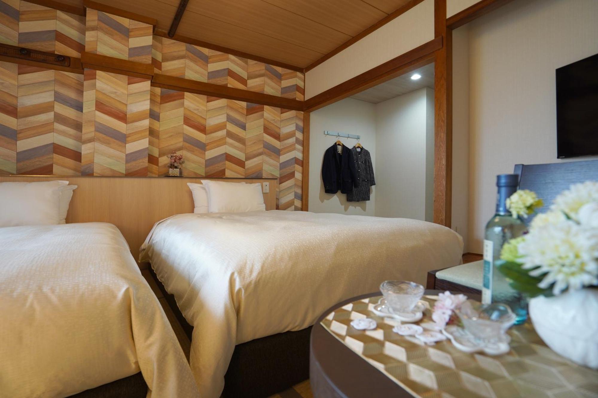 Hotel New Gaea Iizuka Bagian luar foto