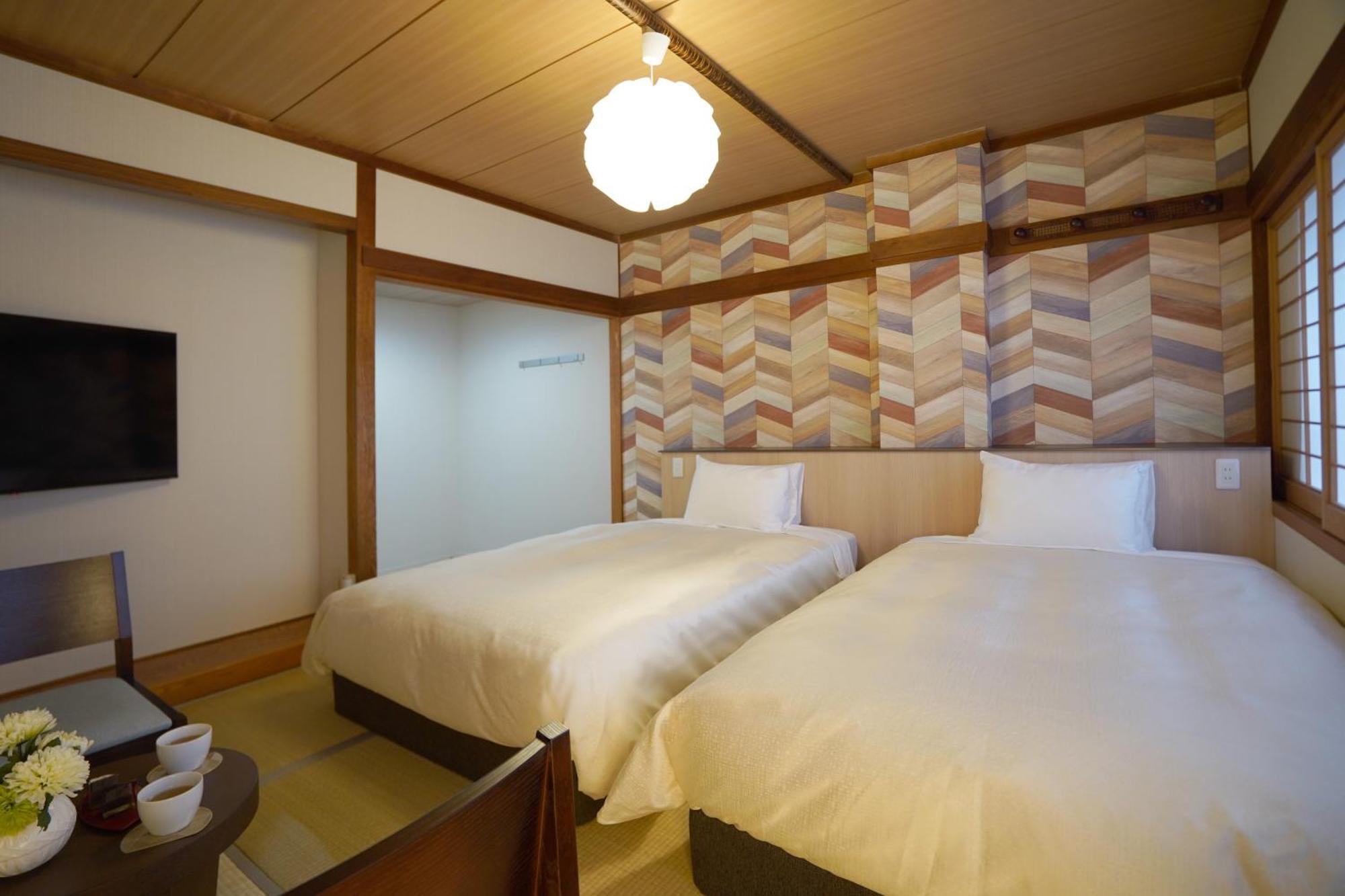 Hotel New Gaea Iizuka Bagian luar foto